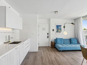 6080 Collins Ave 302, Miami Beach FL 33140