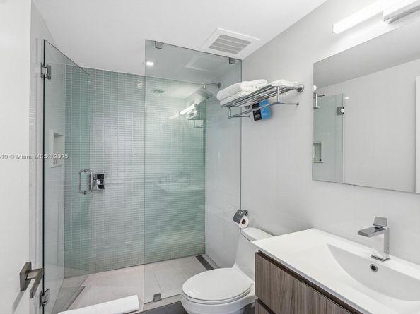 6080 Collins Ave 302, Miami Beach FL 33140