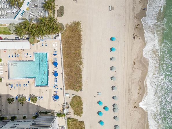 2751 S Ocean Dr 1001N, Hollywood FL 33019