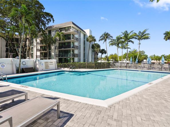 1301 River Reach Dr 110, Fort Lauderdale FL 33315
