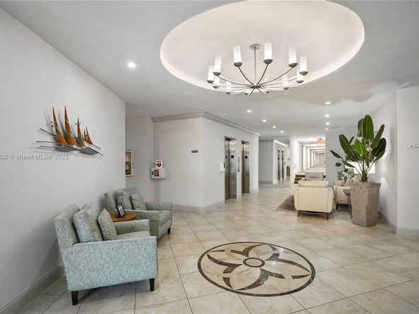 1301 River Reach Dr 110, Fort Lauderdale FL 33315