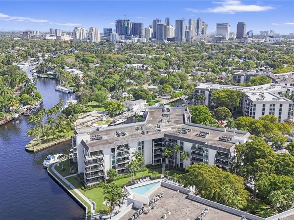 1301 River Reach Dr 110, Fort Lauderdale FL 33315
