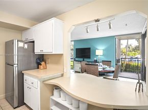 1301 River Reach Dr 110, Fort Lauderdale FL 33315