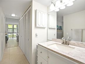1301 River Reach Dr 110, Fort Lauderdale FL 33315