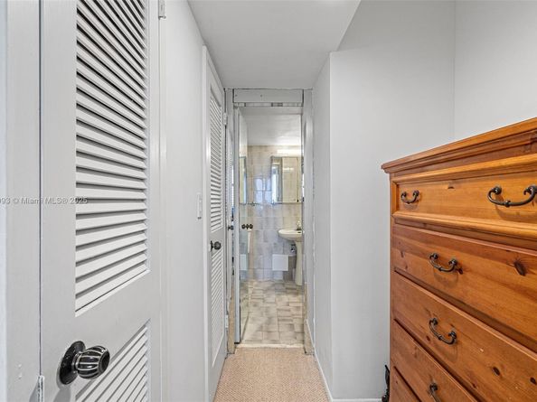 2030 S Ocean Dr 216, Hallandale Beach FL 33009