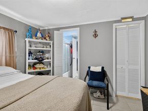 21831 S Heritage Cir, Pembroke Pines FL 33029