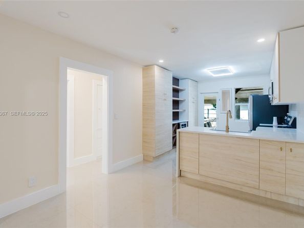 1007 NW 120th St, North Miami FL 33168