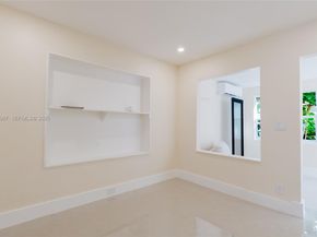 1007 NW 120th St, North Miami FL 33168