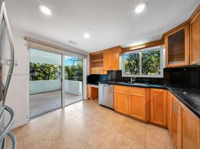 4000 Alhambra Cir, Coral Gables FL 33146