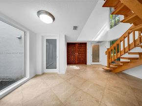 4000 Alhambra Cir, Coral Gables FL 33146