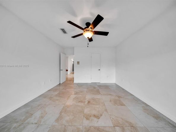 4000 Alhambra Cir, Coral Gables FL 33146