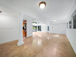 4000 Alhambra Cir, Coral Gables FL 33146