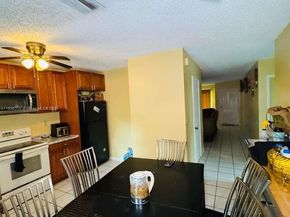 3405 NW 82nd Ave, Coral Springs FL 33065