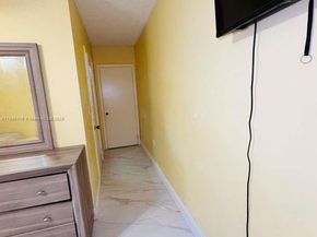 3405 NW 82nd Ave, Coral Springs FL 33065