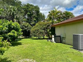 1771 NW 17th St, Homestead FL 33030