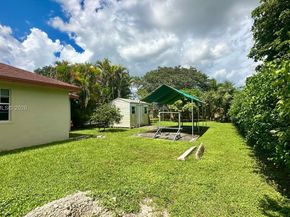 1771 NW 17th St, Homestead FL 33030