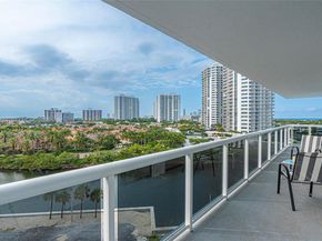 20505 E Country Club Dr 931, Aventura FL 33180