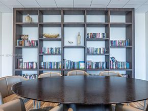 20505 E Country Club Dr 931, Aventura FL 33180
