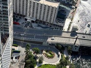 465 Brickell Ave 4004, Miami FL 33131