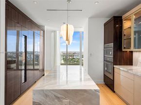 2627 S Bayshore Dr 2904, Miami FL 33133