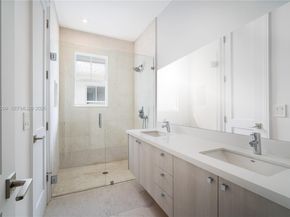 3400 Ponce De Leon Blvd, Coral Gables FL 33134