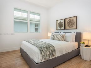 3400 Ponce De Leon Blvd, Coral Gables FL 33134