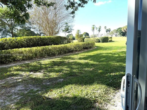 4602 Martinique Way B1, Coconut Creek FL 33066