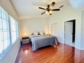 8952 NW 38th Dr, Coral Springs FL 33065