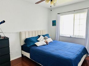 8952 NW 38th Dr, Coral Springs FL 33065