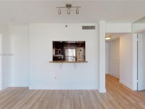 540 Brickell Key Dr 1111, Miami FL 33131