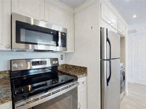 540 Brickell Key Dr 1111, Miami FL 33131