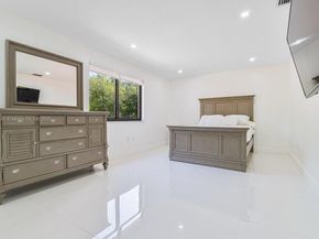 9035 SW 156th Ct, Miami FL 33196