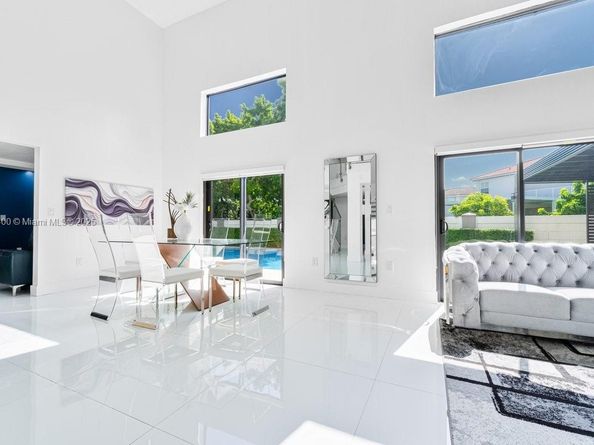 9035 SW 156th Ct, Miami FL 33196