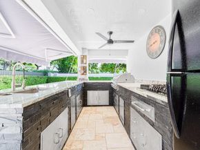 9035 SW 156th Ct, Miami FL 33196