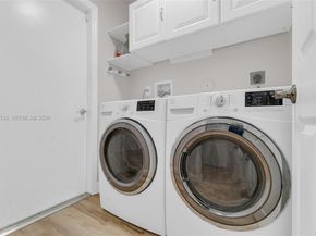 7950 NW 29th St, Margate FL 33063