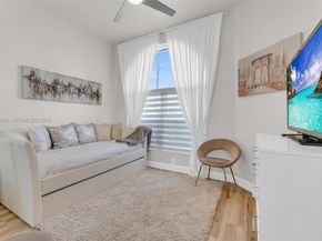 7950 NW 29th St, Margate FL 33063