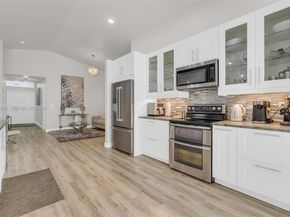 7950 NW 29th St, Margate FL 33063