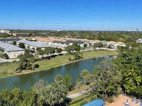 4001 Hillcrest Dr 914, Hollywood FL 33021