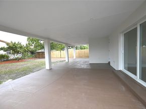 6615 SW 4th St, Miami FL 33144
