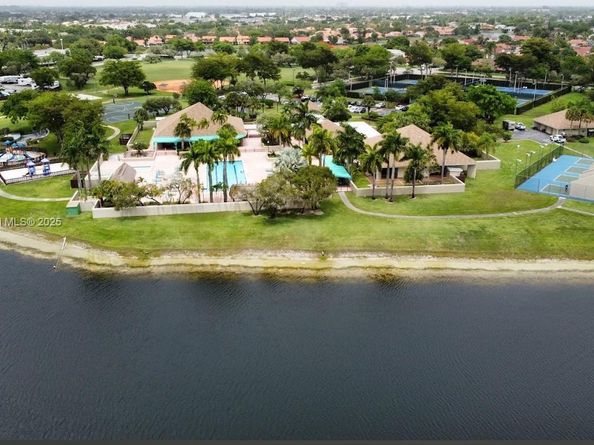 15357 SW 43rd Ter, Miami FL 33185