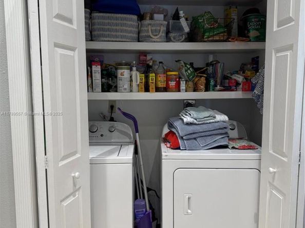 15357 SW 43rd Ter, Miami FL 33185