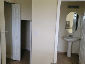 1981 SE 3rd St, Homestead FL 33033