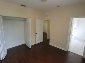 1981 SE 3rd St, Homestead FL 33033