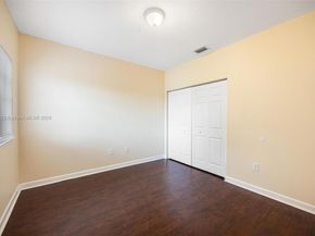 1981 SE 3rd St, Homestead FL 33033
