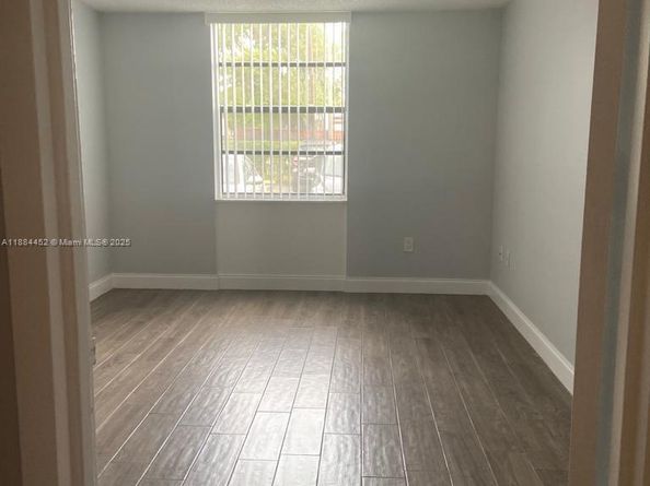 16851 NE 23rd Ave A107, North Miami Beach FL 33160