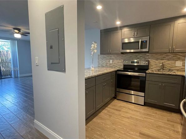16851 NE 23rd Ave A107, North Miami Beach FL 33160
