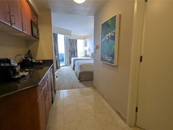 18001 Collins Ave 2114 2115, Sunny Isles Beach FL 33160