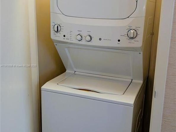 18001 Collins Ave 2114 2115, Sunny Isles Beach FL 33160