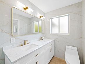 3207 Wilson St, Hollywood FL 33021