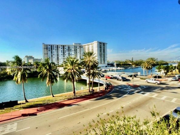 4015 Indian Creek Dr 306, Miami Beach FL 33140